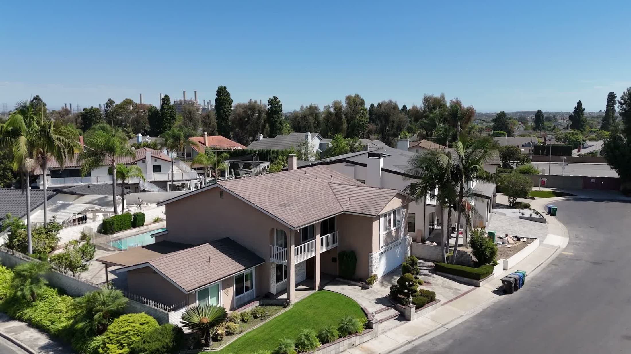 Neighborhood aerial of 720 Pepper Tree Lane in Bixby Hill
